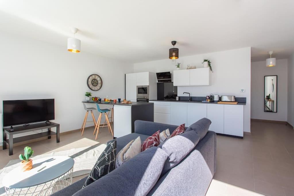 L17 Arenas Suite 3 Balconies 5Mins To The Sea Nizza Exterior foto